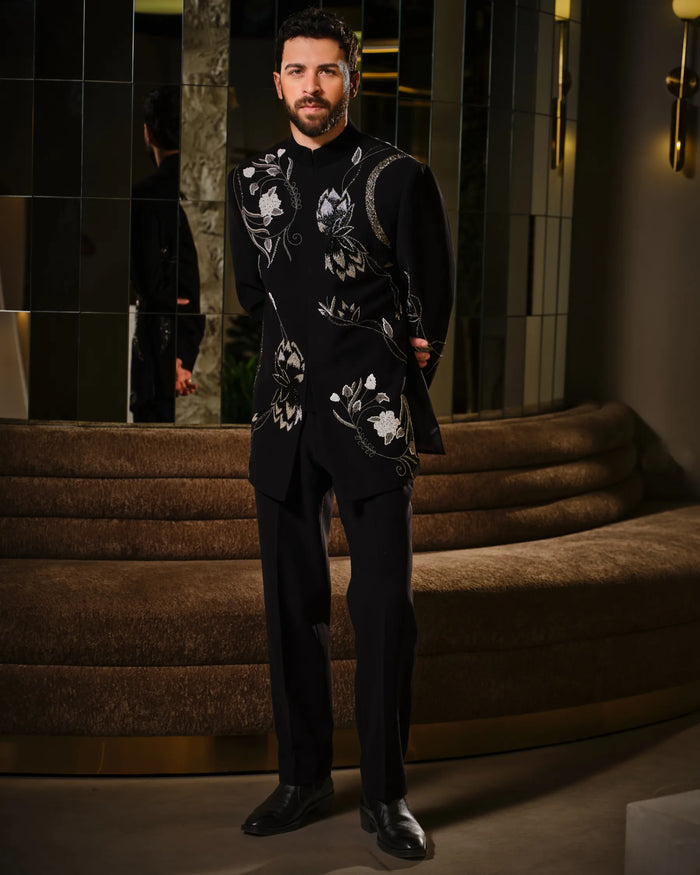 Black Bandhgala With Floral Embroidery