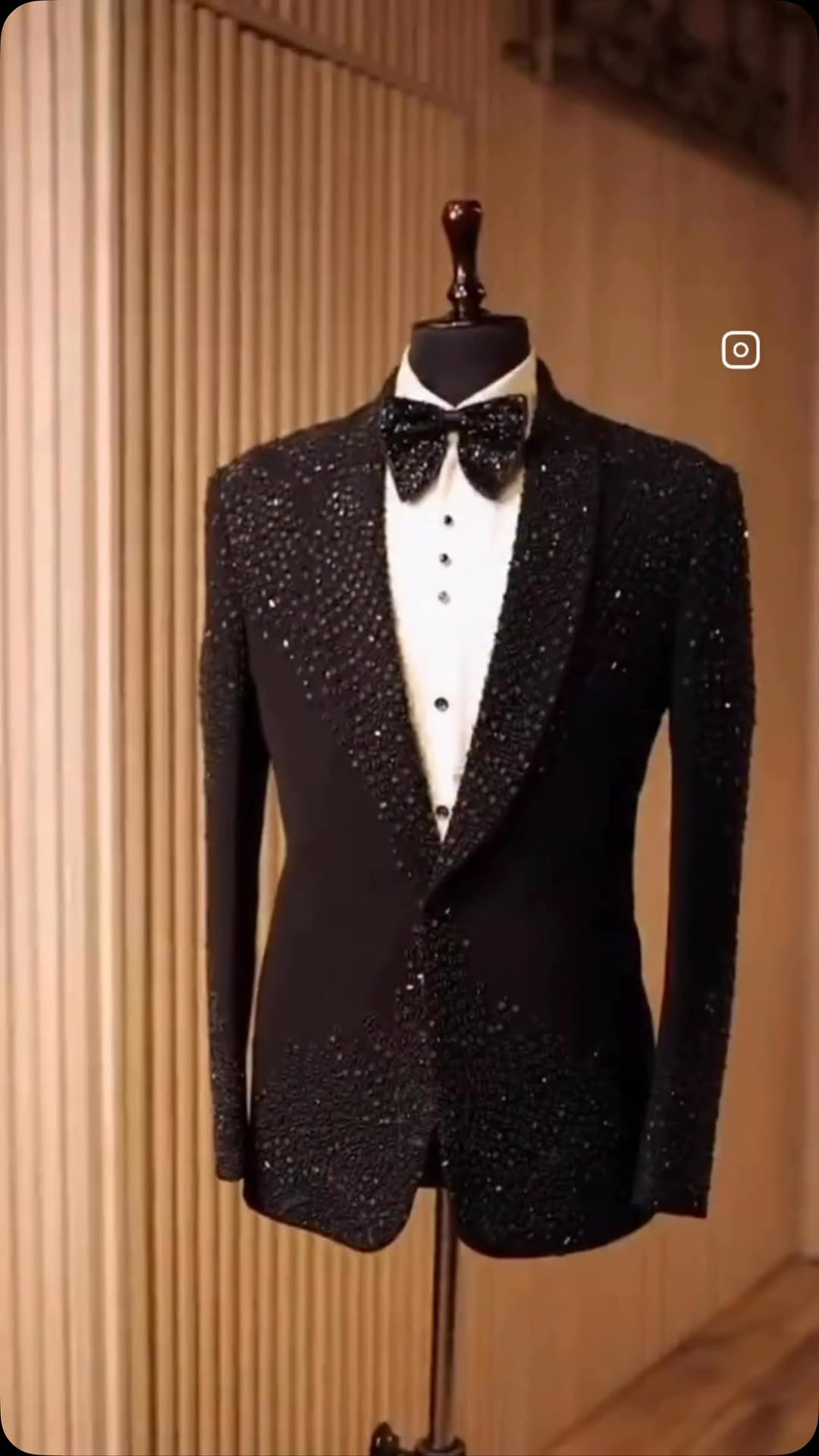 Grey suit styling at Blends Trendz